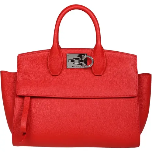 Soft Leather Handbag with Zip Pocket , female, Sizes: ONE SIZE - Salvatore Ferragamo - Modalova