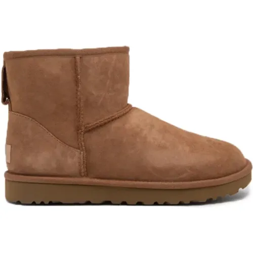 Classic II Sheepskin Boots , female, Sizes: 3 UK, 7 UK, 8 UK, 5 UK, 4 UK, 6 UK - Ugg - Modalova