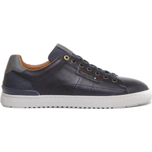 Leather Sneaker with Perforated Details , male, Sizes: 13 UK - Pantofola D'Oro - Modalova