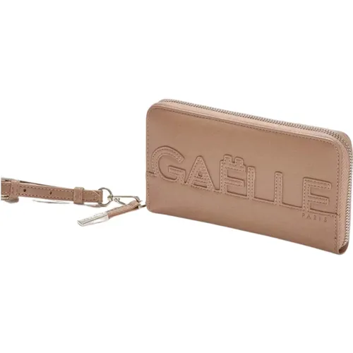 Zip Around Wallet with Embossed Logo , female, Sizes: ONE SIZE - Gaëlle Paris - Modalova