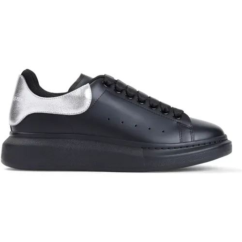 Sneakers with Silver Heel , male, Sizes: 9 UK - alexander mcqueen - Modalova