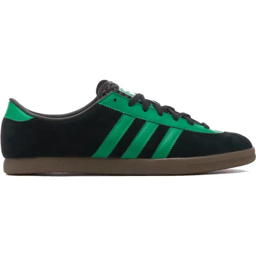 London Black, Green Gum Sneakers , male, Sizes: 10 2/3 UK, 9 1/3 UK, 11 1/3 UK, 10 UK, 8 2/3 UK, 6 2/3 UK - Adidas - Modalova