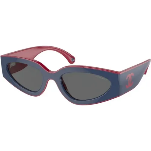 Blaue Rahmen Sonnenbrille mit Dunklen Gläsern - Chanel - Modalova