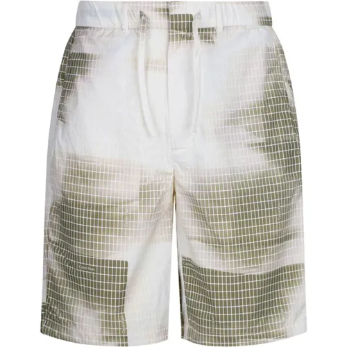 Lightweight Diffused Grid Shorts in White , male, Sizes: L, M - Calvin Klein - Modalova