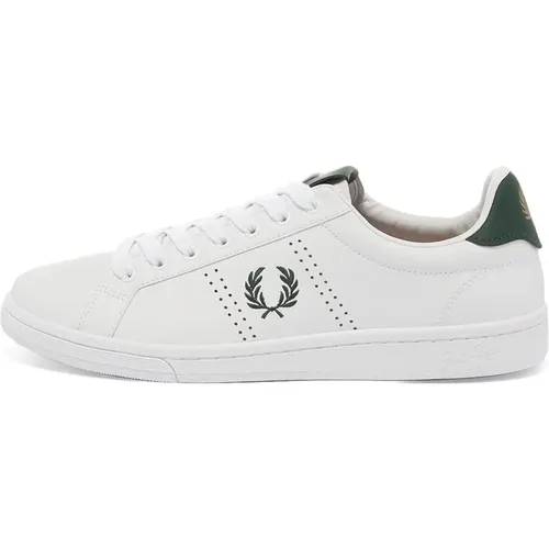 Perforated Leather Tennis Shoes , male, Sizes: 6 UK - Fred Perry - Modalova
