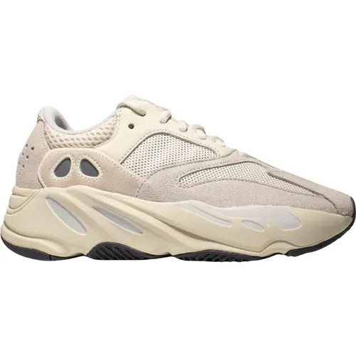 Limitierte Auflage Yeezy Boost 700 Analog , unisex, Größe: 36 2/3 EU - Adidas - Modalova