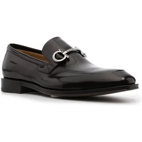 Elevate Your Style with Moc Calf Hickory Abraz Metal Suela , male, Sizes: 6 1/2 UK, 9 UK - Salvatore Ferragamo - Modalova