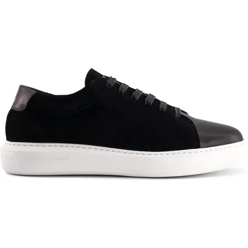 Handgefertigte Schwarze Wildleder-Sneaker , Herren, Größe: 40 EU - NATIONAL STANDARD - Modalova