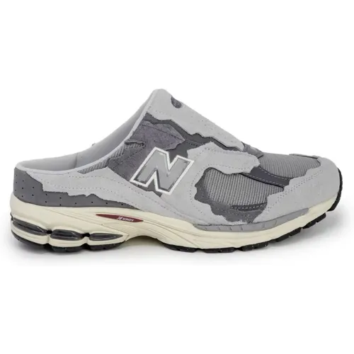 Grey Sneakers with Rubber Sole , male, Sizes: 4 1/2 UK - New Balance - Modalova