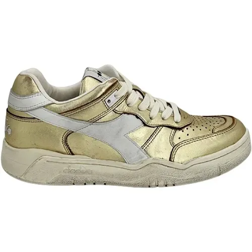 Metallic Sneaker - Gold Distressed Effekt , Herren, Größe: 41 EU - Diadora - Modalova