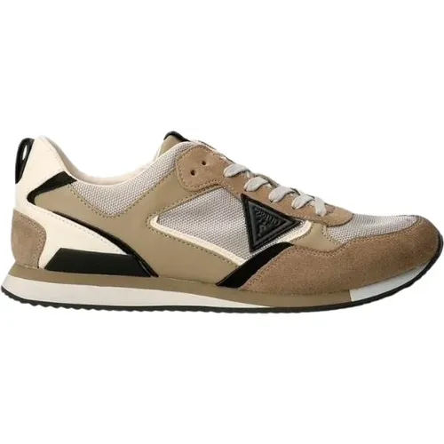 Treviso Sneakers - Stylish and Durable , male, Sizes: 9 UK, 7 UK, 8 UK - Guess - Modalova