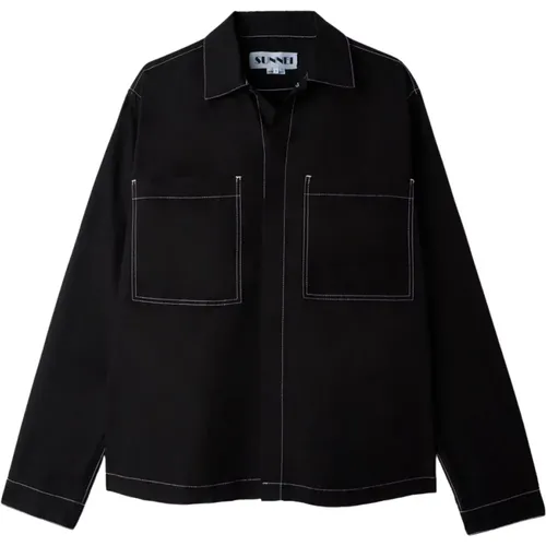 Schwarzes Baumwoll-Regular-Shirt mit Vordertaschen , Damen, Größe: M - Sunnei - Modalova