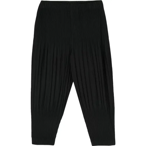 Pleated Tapered Trousers , male, Sizes: L, M, S - Issey Miyake - Modalova