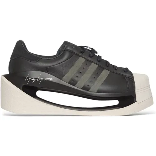 Superstar Sneakers in Schwarz/Cinder/Chapea - Y-3 - Modalova