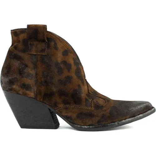 Leopard Print Bohemian Style Ankle Boots , female, Sizes: 3 UK - Elena Iachi - Modalova