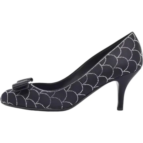 Pre-owned Satin heels , female, Sizes: 4 UK - Salvatore Ferragamo Pre-owned - Modalova