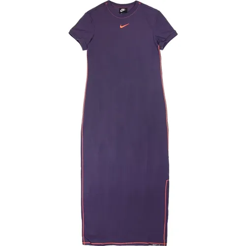 Icon Clash Maxi Kleid Dunkles Rosinenrot , Damen, Größe: S - Nike - Modalova