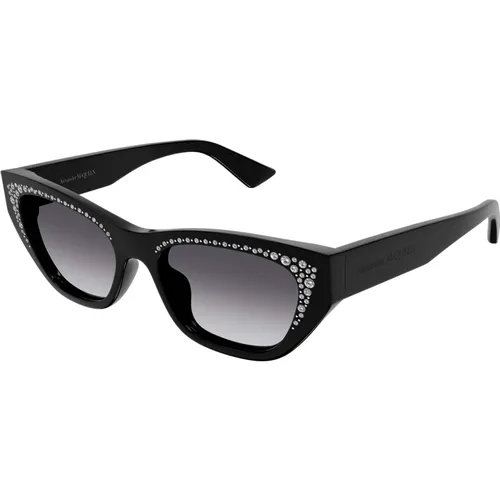 Stylische Sonnenbrille Am0465S Schwarz,Sonnenbrille Am0465S Farbe 002 - alexander mcqueen - Modalova