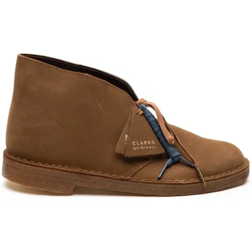 Flat Suede Desert Boots , male, Sizes: 7 UK, 9 UK, 8 1/2 UK, 10 UK - Clarks - Modalova