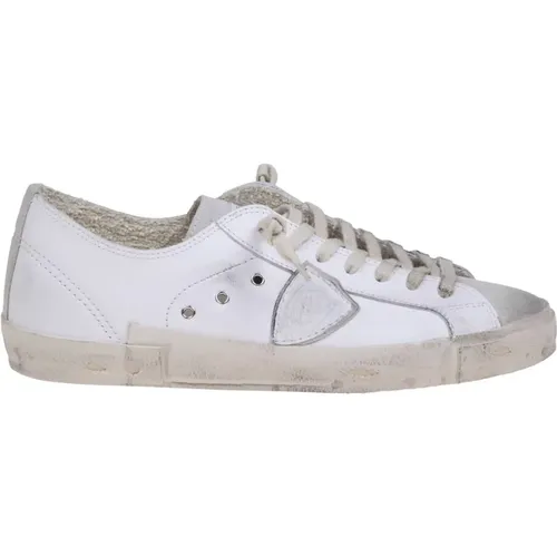 Grey Leather Sneakers with Vintage Lace Closure , male, Sizes: 5 UK, 6 UK - Philippe Model - Modalova