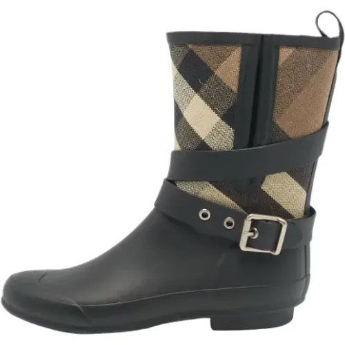 Pre-owned Canvas boots - Burberry Vintage - Modalova