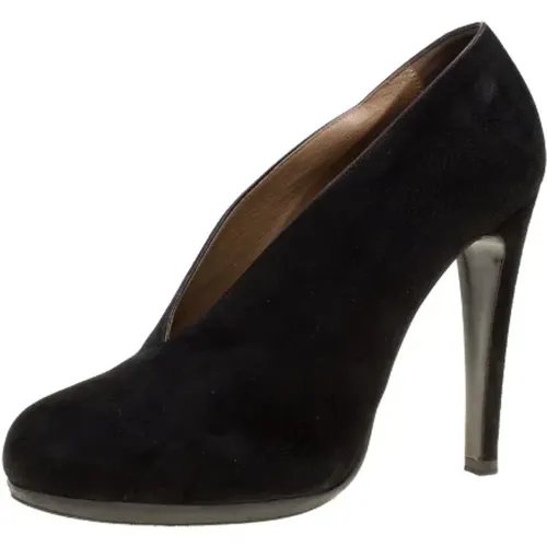 Pre-owned Suede heels , female, Sizes: 4 1/2 UK - Hermès Vintage - Modalova