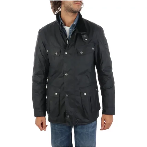 Duke Wax Jacket, Classic Style , male, Sizes: S, L - Barbour - Modalova