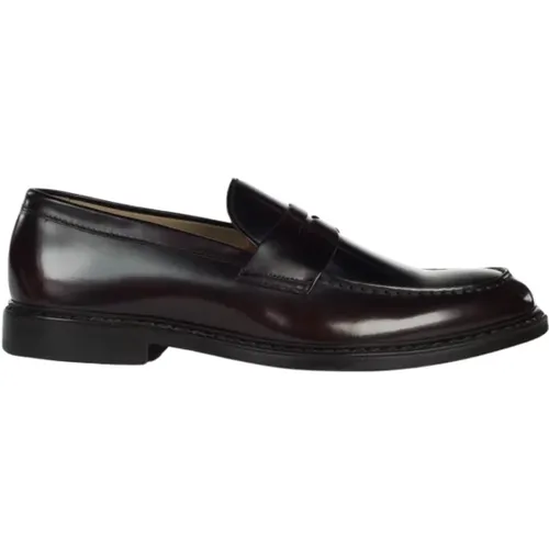 Classic Leather Loafers , male, Sizes: 8 1/2 UK, 6 1/2 UK, 6 UK, 7 UK, 8 UK, 10 UK, 9 UK - Doucal's - Modalova