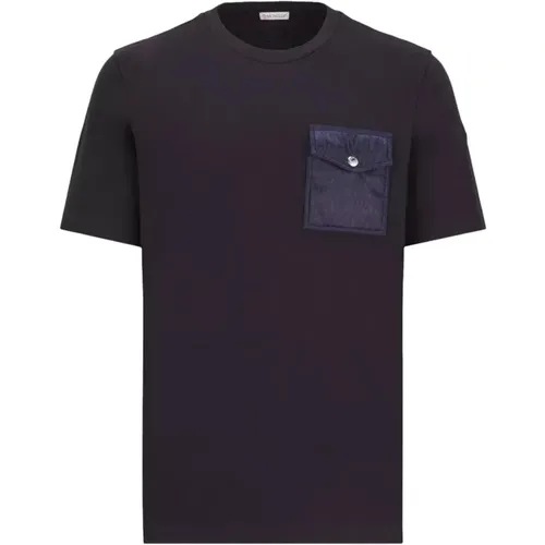 Monogram Pocket T Shirt Size: S, colour: Navy , male, Sizes: L, M, S - Moncler - Modalova