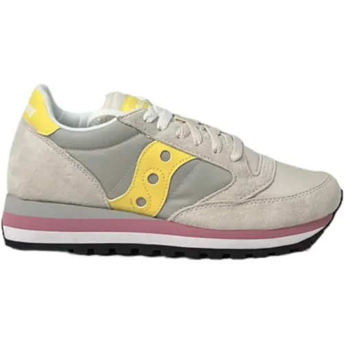 Fashionable Jazz Triple Sneakers for Women , female, Sizes: 4 UK - Saucony - Modalova