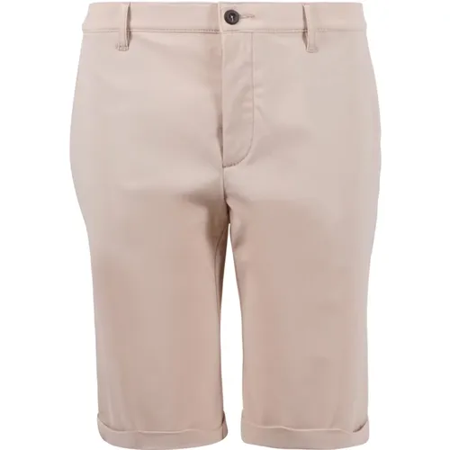 Stylish Bermuda Shorts , male, Sizes: W38 - Alberto - Modalova