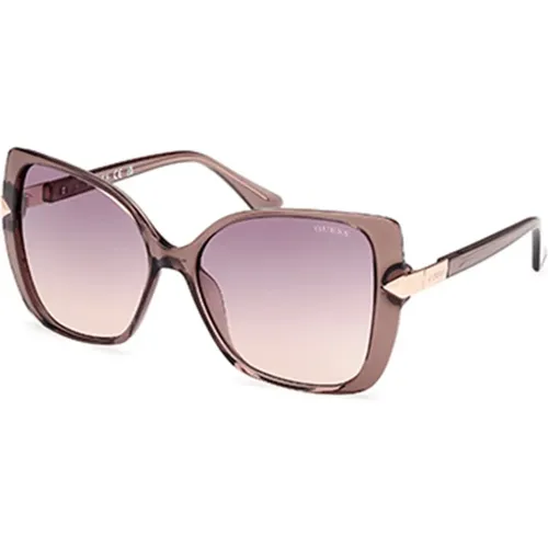 Stylische Sonnenbrille in Braun und Lila , Damen, Größe: 56 MM - Guess - Modalova