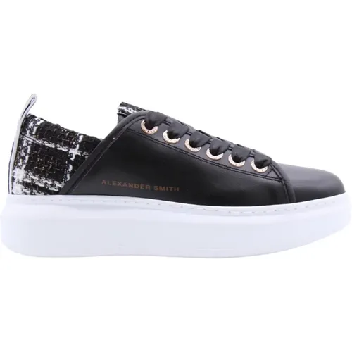 Sneakers , female, Sizes: 4 UK, 3 UK - Alexander Smith - Modalova