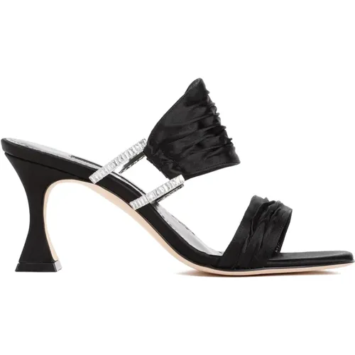 Satin Chinap Sandal , female, Sizes: 5 1/2 UK, 3 UK, 6 1/2 UK - Manolo Blahnik - Modalova