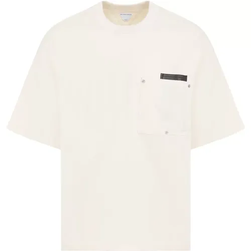 White T-Shirt with Leather Detailing , male, Sizes: S, L - Bottega Veneta - Modalova