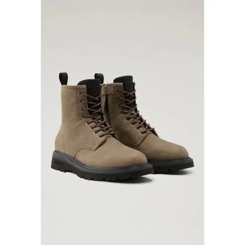 Men`s Nubuck City Boots , male, Sizes: 11 UK, 7 UK, 9 UK, 12 UK, 10 UK, 8 UK - Woolrich - Modalova