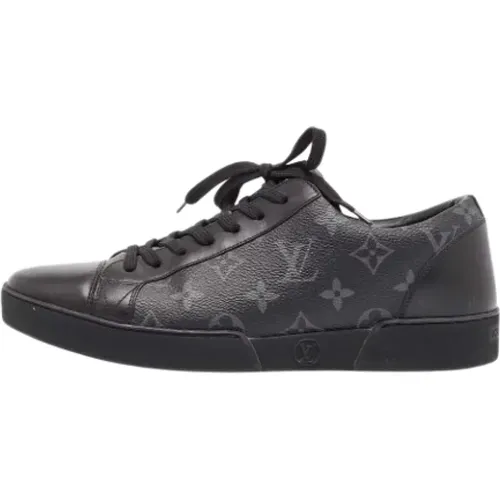 Pre-owned Canvas sneakers - Louis Vuitton Vintage - Modalova