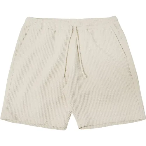 Chunky Waffle Textured Summer Shorts , male, Sizes: W34 - Universal Works - Modalova