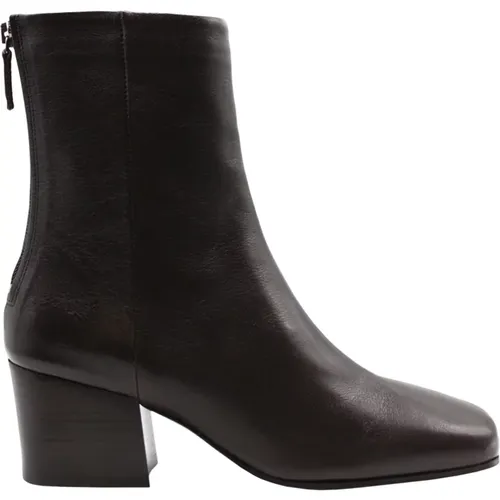 Dark Brown Soft Boots with Square Toe , female, Sizes: 6 UK, 7 UK - Lemaire - Modalova