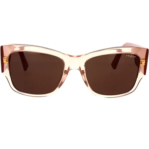 Square Sunglasses in Transparent Peach with Dark Brown Lenses , female, Sizes: 54 MM - Vogue - Modalova
