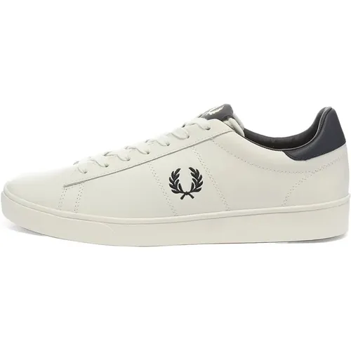 Leather Tennis Shoes with Embroidered Laurel Crown , male, Sizes: 11 UK, 10 UK, 7 UK - Fred Perry - Modalova