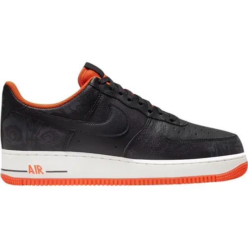 Halloween Low '07 PRM Limitierte Auflage , Herren, Größe: 48 1/2 EU - Nike - Modalova