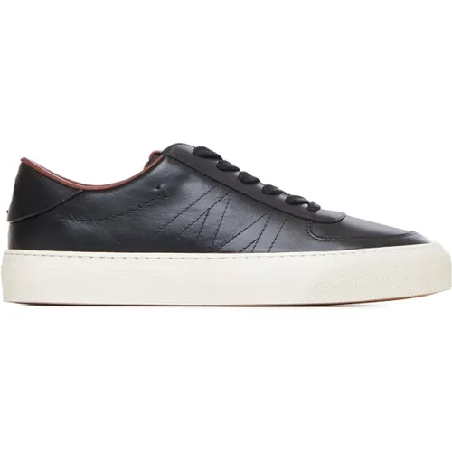 Leather Low-Top Sneakers , male, Sizes: 7 UK, 6 UK, 7 1/2 UK, 10 UK - Moncler - Modalova