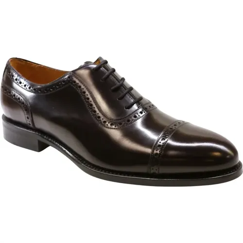 Antick Bordeaux Leather Oxford Shoe , male, Sizes: 11 UK - Berwick - Modalova