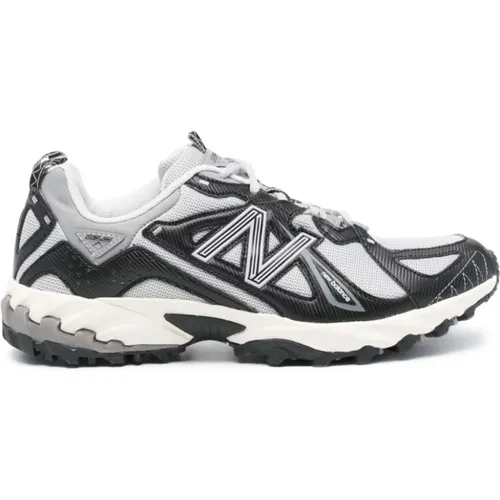 Mesh Sneakers Reflective Detailing , male, Sizes: 9 UK, 8 1/2 UK, 6 1/2 UK, 11 1/2 UK, 10 UK - New Balance - Modalova