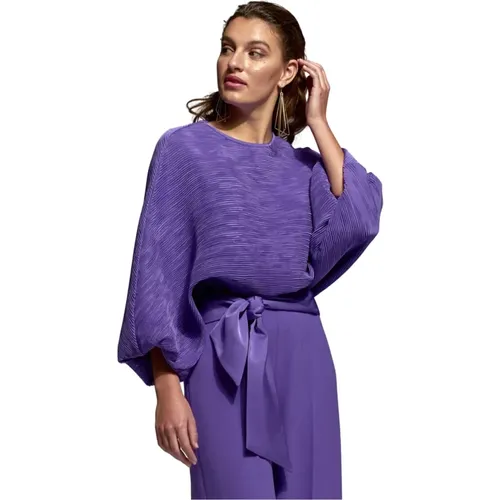 Elegant Puffed Sleeve Knit Pullover , female, Sizes: M - Moskada - Modalova