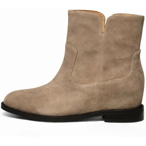 Eleganter Wildleder Elvira Stiefel - Taupe , Damen, Größe: 41 EU - Shoe the Bear - Modalova