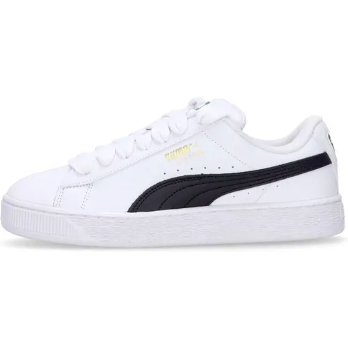 Suede Low Shoe /Black , male, Sizes: 7 UK, 8 1/2 UK, 11 UK, 12 UK, 10 UK, 9 UK, 6 UK, 8 UK - Puma - Modalova