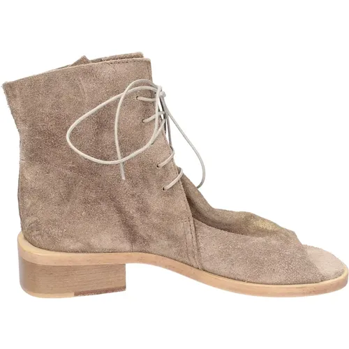 Vintage Suede Ankle Boots for Women , female, Sizes: 4 UK - Moma - Modalova