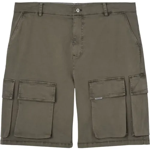 Cargo Bermuda Shorts for Men , male, Sizes: S - Represent - Modalova